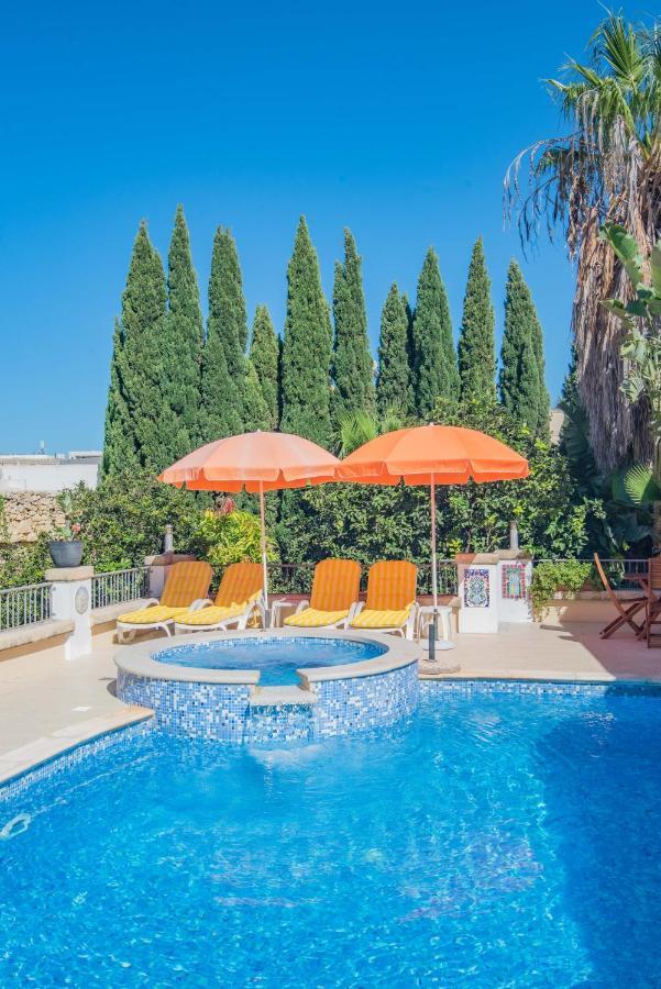 Central Villa Flatlet With Pool - Free Parking And Wifi Lija Ngoại thất bức ảnh