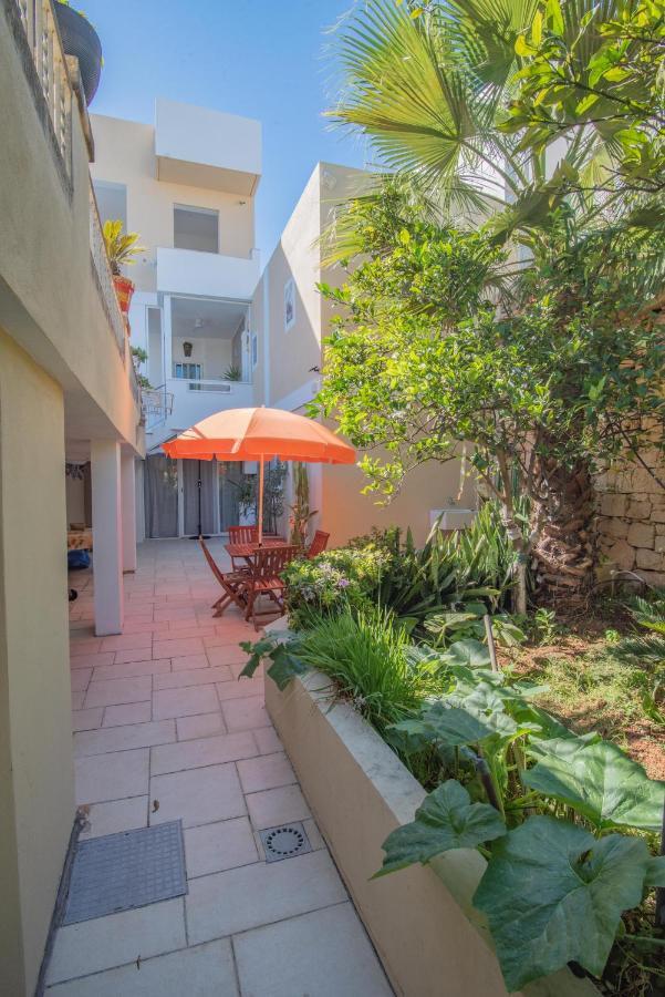 Central Villa Flatlet With Pool - Free Parking And Wifi Lija Ngoại thất bức ảnh